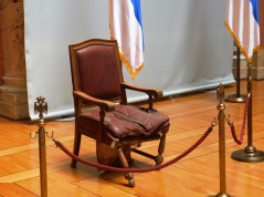 21 June 2018 The National Assembly recovers one more piece of furniture removed on 5 October 2000